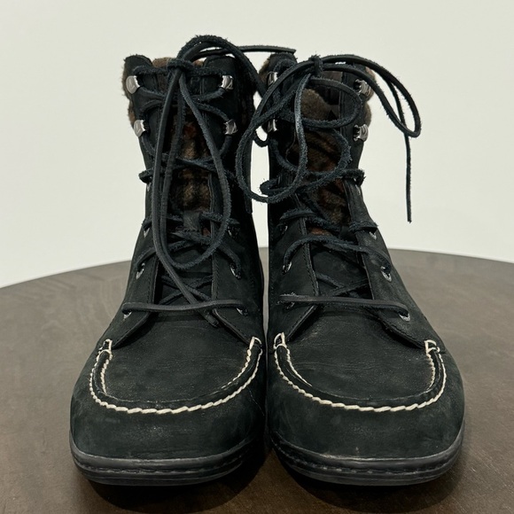 EUC Sperry Top Sider Bootie - Black Suede - Size 9.5 - Picture 4 of 6